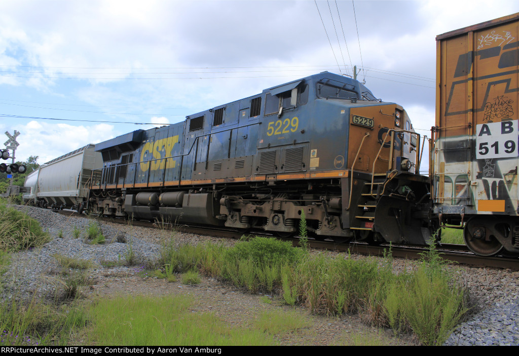 CSX M601 Mid Train DP